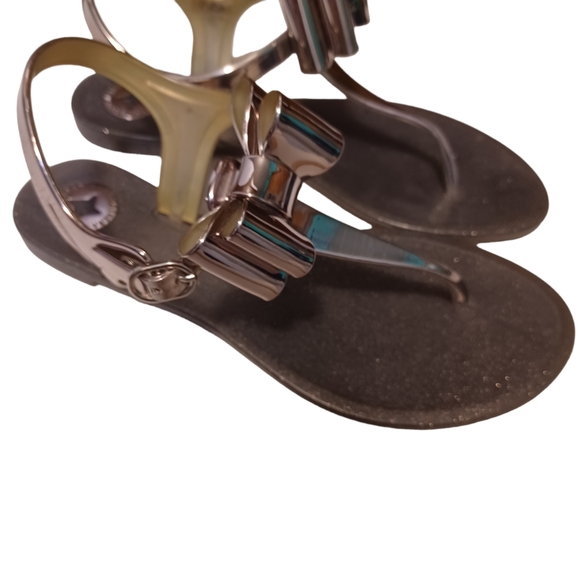 BCBGeneration | Shoes | Bcbg Silver Bow Sandals Size 7 | Poshmark